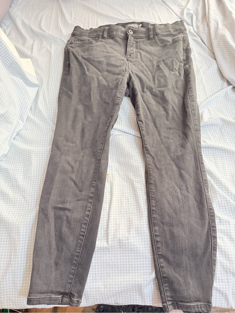 torrid bombshell Skinny Jeans in Washed Gray black